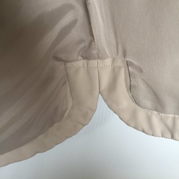 Ivanka Trump Mid Length Jacket /Overcoat/ Hooded - Picture 14 of 15